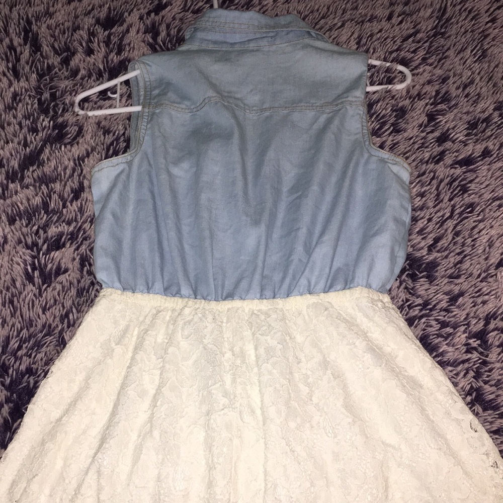 Dress - Picture 3 of 3